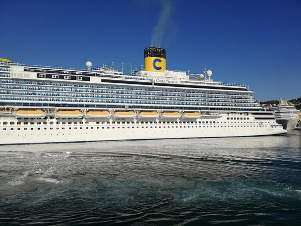 Comment organiser un camping pour une expédition de plongée en mer des Caraïbes?